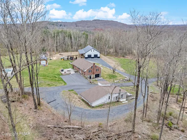 252 Twin Falls Rd, East Stroudsburg, PA 18301