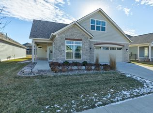17576 Madison Dr, Clive, IA 50325