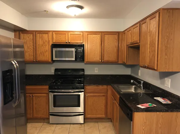 4124 Ames St NE APT 201, Washington, DC 20019