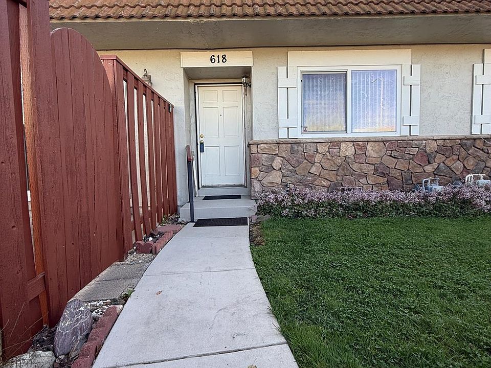 1st image of 618 Yellowstone Drive