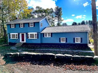 34 Minuteman Rd, Acton, MA 01720