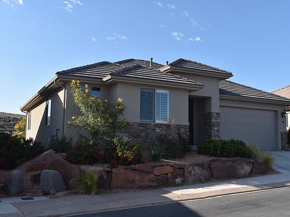 2nd image of 2261 S Tonaquint Dr Unit 41