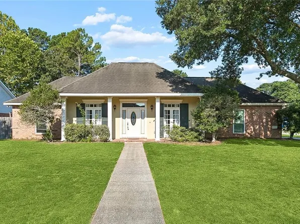 1933 Marlin Dr, Mandeville, LA 70448