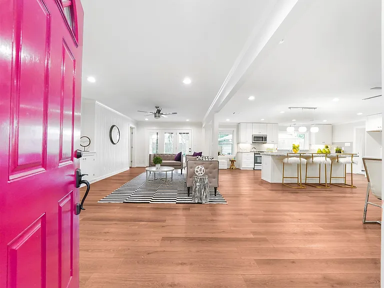 4309 Stillbrooke Dr — Photo 3