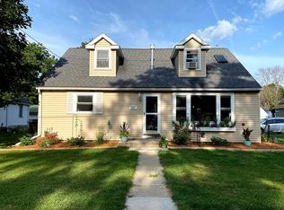 327 Hubbell St, Marshall, WI 53559