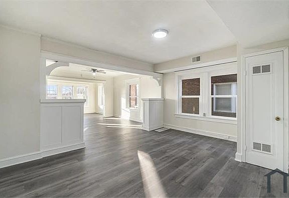 3rd image of 4121 Walnut St #1S