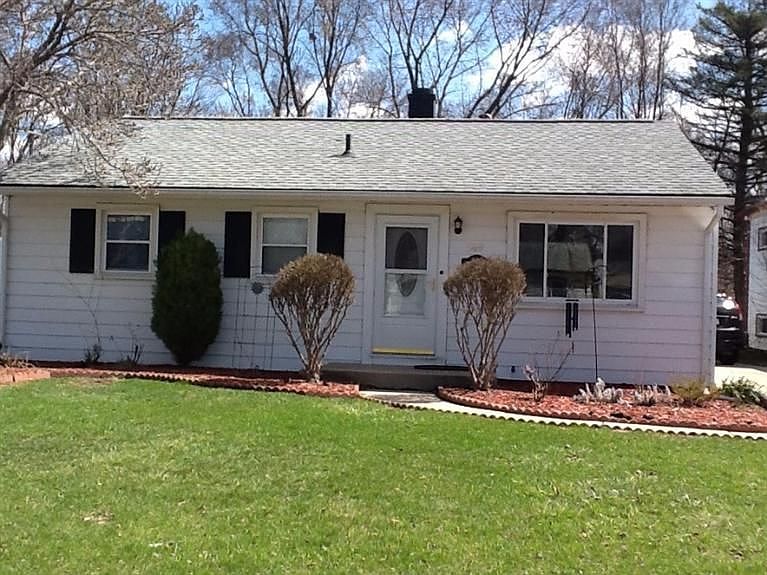 1st image of 559 Dubie Ave