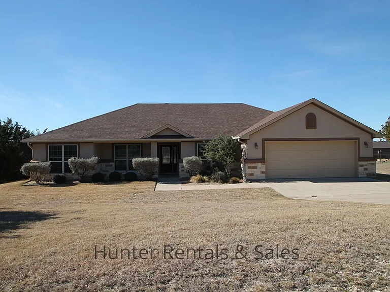 159 County Road 3377 — Photo 3