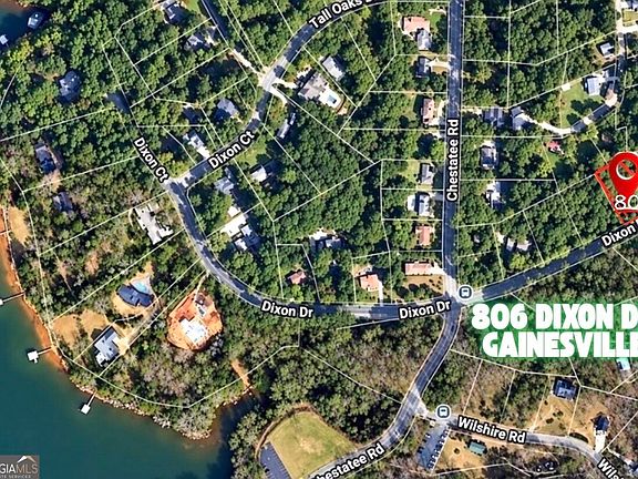 5th image of 806 Dixon Dr