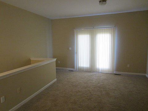 Living Room/Balcony door/Upper Level