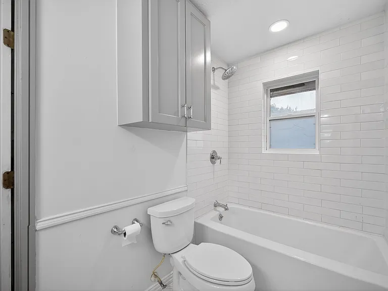 9660 Timberleaf Dr — Photo 10