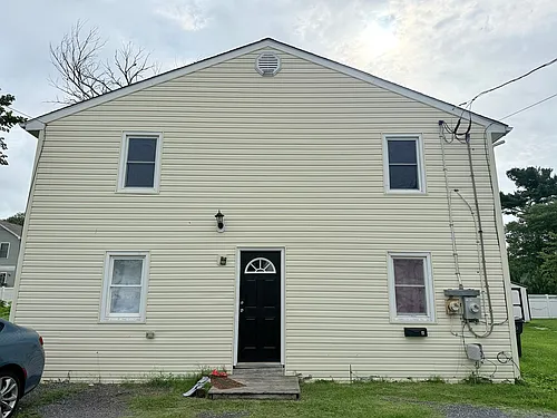 409 N Church St Photo 1