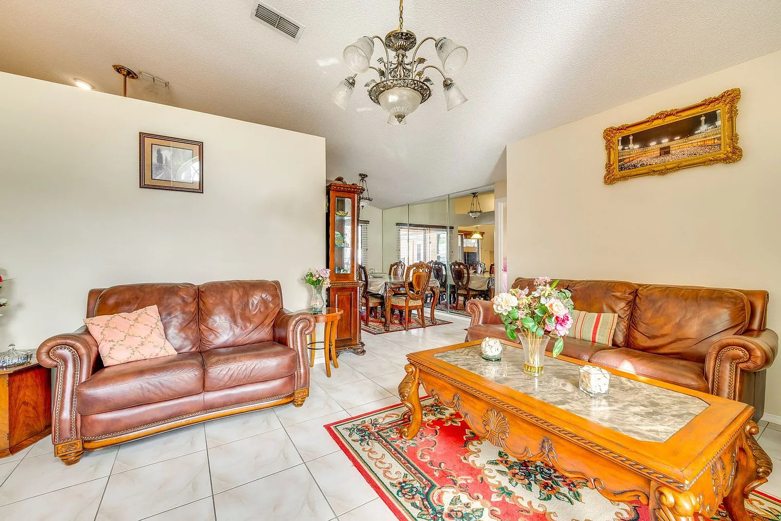 3 bed, 3.0 bath, 2174 sqft, $8,451 — Photo 4