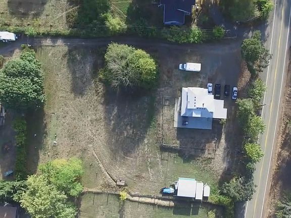 3rd image of 9060 Azalea Glen Rd