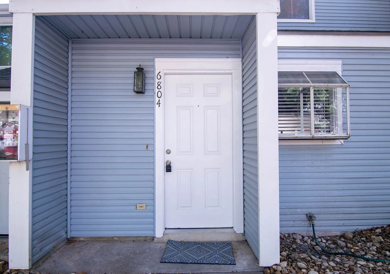 6804 Old Quarry Lane Austin, TX 78731 — Photo 2