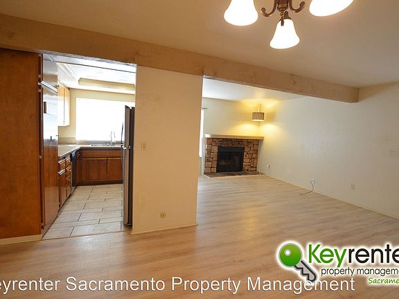3rd image of 7711 Juan Way APT 10A