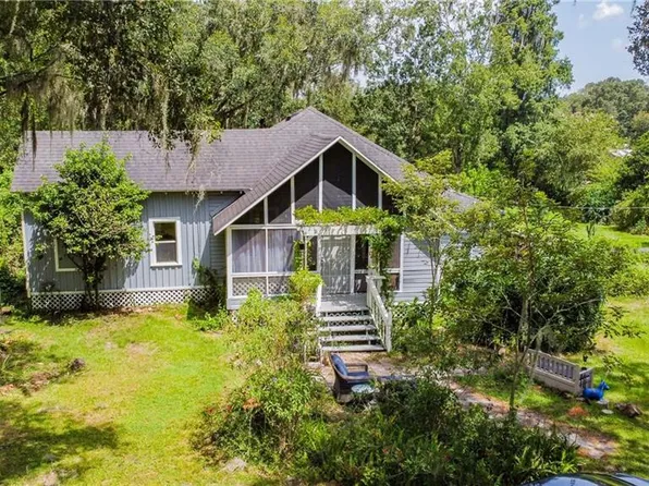 727 Sydney Washer Rd, Dover, FL 33527