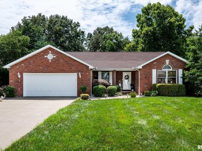805 New Day Way, Marion, IL, 62959