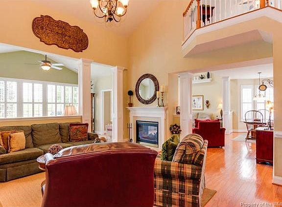 5th image of 4674 Westhampton