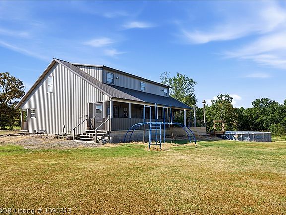 3rd image of 465123 E 981st Rd