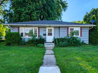 408 4th St SW, Montgomery, MN 56069