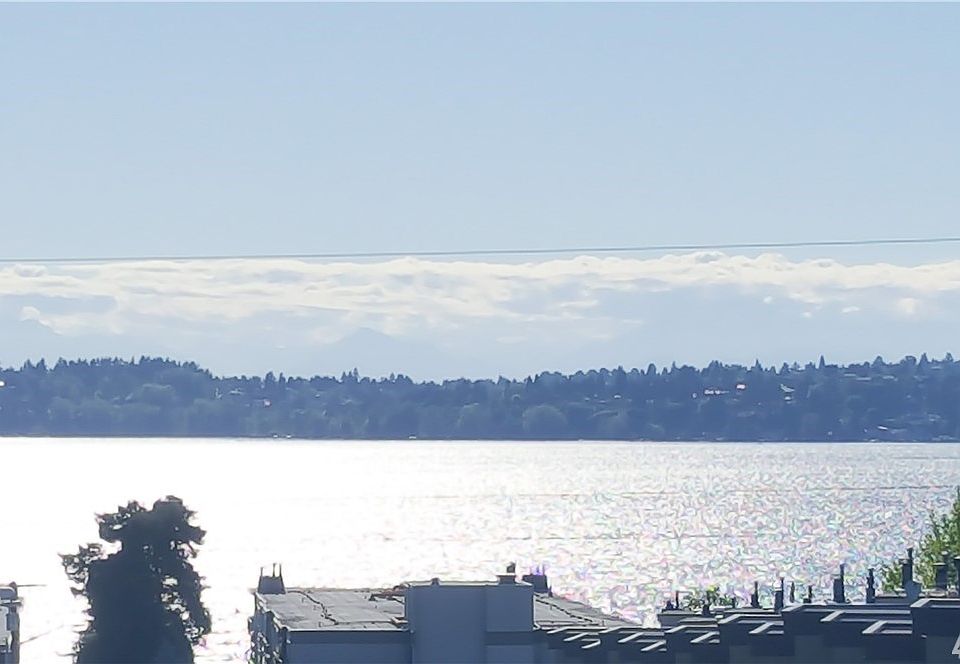 1st image of 6230 Lakeview Dr #F
