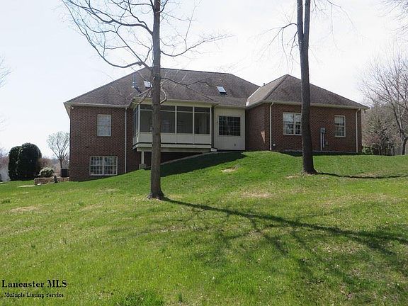 4th image of 1624 Osage Ct