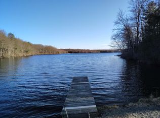 178 Blue Heron Ct, Gouldsboro, PA 18424