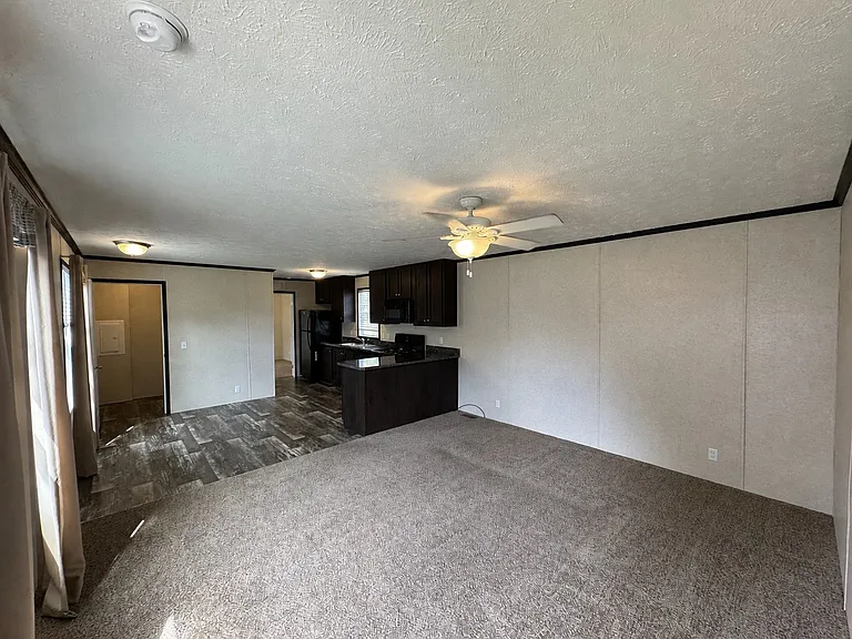 7416 Gillette Rd — Photo 17