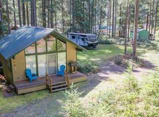 61 N Hamma Hamma Dr W, Hoodsport, WA 98548