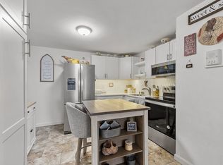 105 Ridgewood Ln APT 7, Gardner, MA 01440