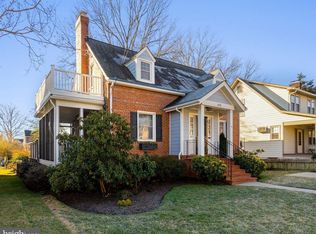 102 W Nelson Ave, Alexandria, VA