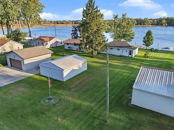 4th image of 131 Teal Dr