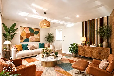 732 East 45th Street, #2B