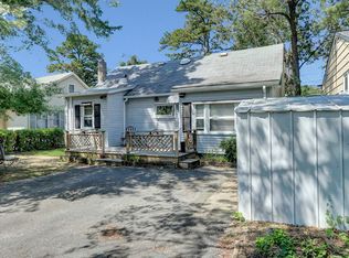 691 Mantoloking Rd, Brick, NJ 08723