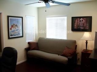 7053 Costello Ave, Van Nuys, CA 91405