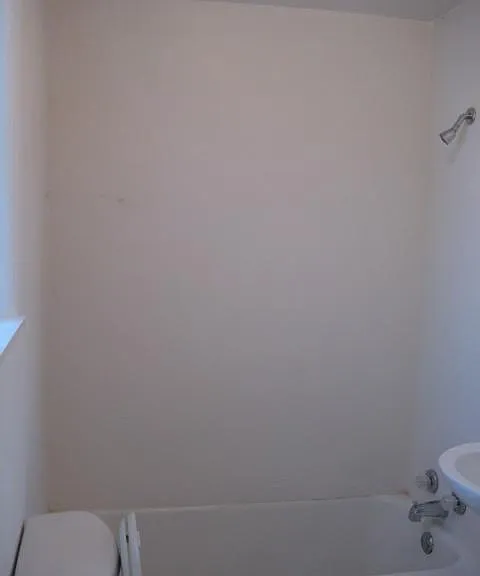844 10th Ave N #4 — Photo 14