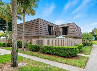 625 6th Ct, Palm Beach Gardens, FL 33410