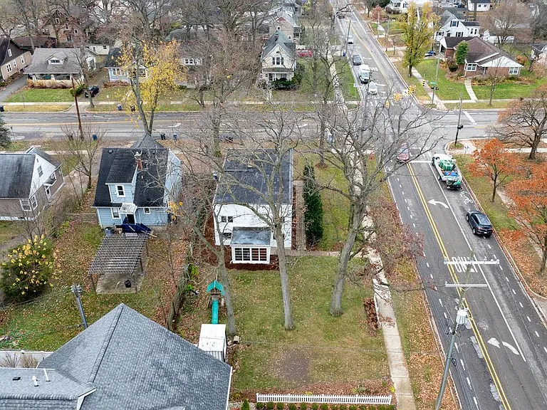 814 Pauline Blvd #2 — Photo 30