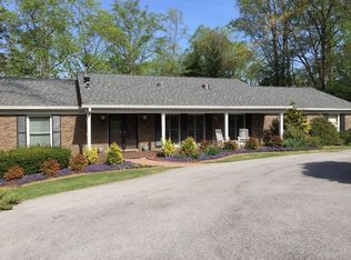 312 Forest Oak Dr, Knoxville, TN 37919