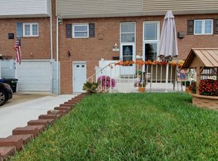 3534 Sussex Ln, Philadelphia, PA 19114