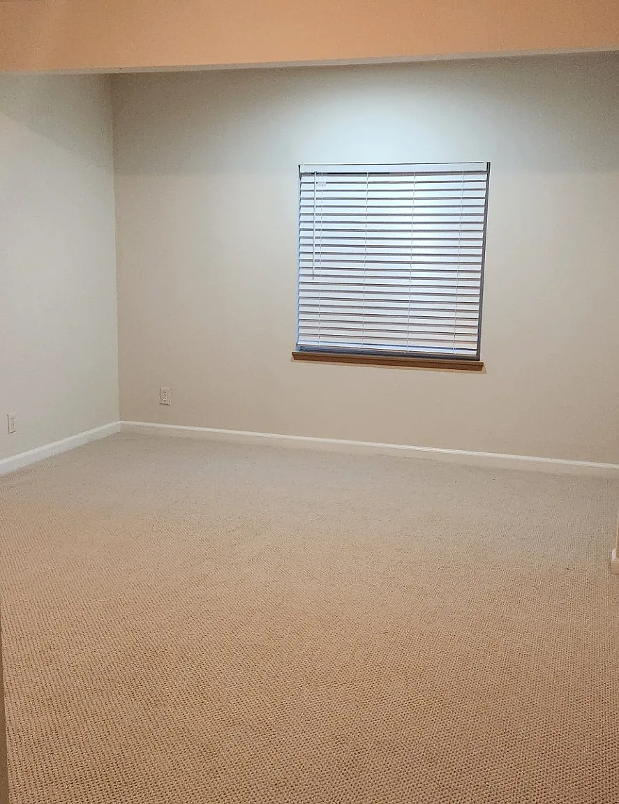 2 bed, 900 sqft, $1,575 — Photo 3