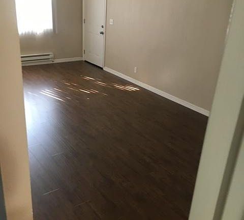 2nd image of 2197 Pasetta Dr APT 1