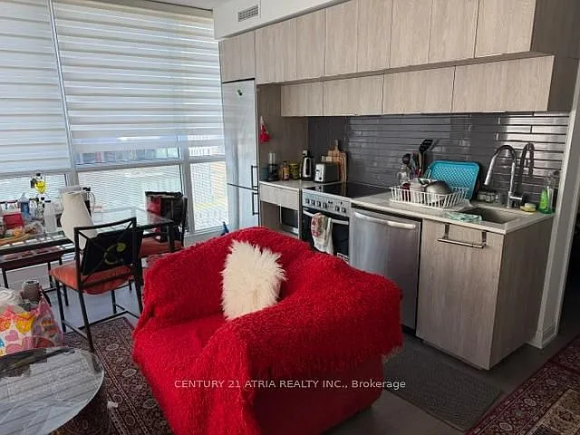 181 Dundas St E #3910 — Photo 29
