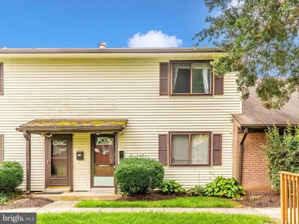 8413 Fuerte Ct #127, Alexandria, VA 22309