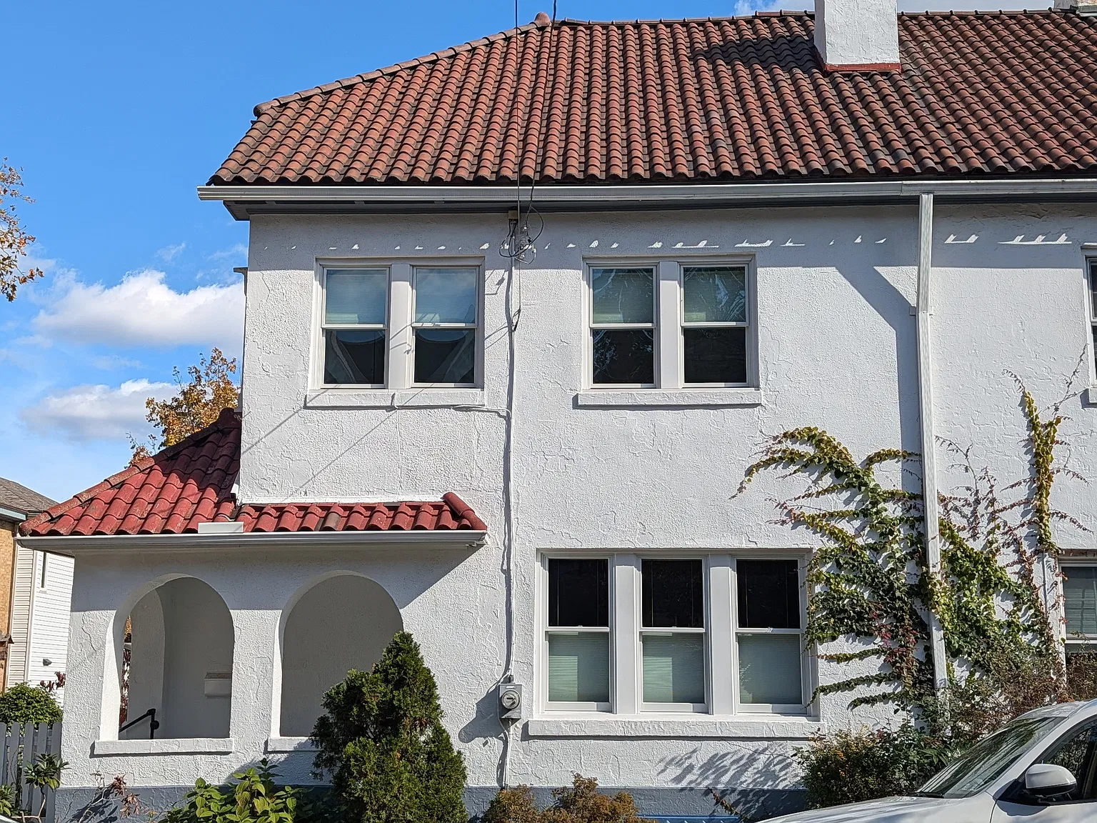 3 bed, 1.5 bath, 1264 sqft, $2,500 — Photo 1