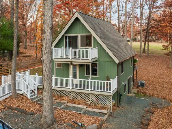 208 Jefferson Dr, Palmyra, VA 22963