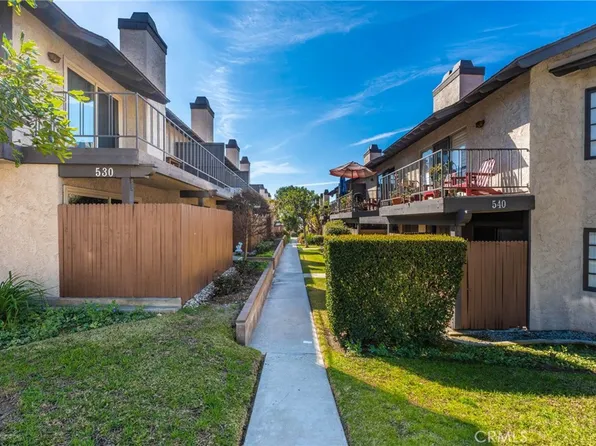530 W Foothill Blvd Unit D, Monrovia, CA 91016