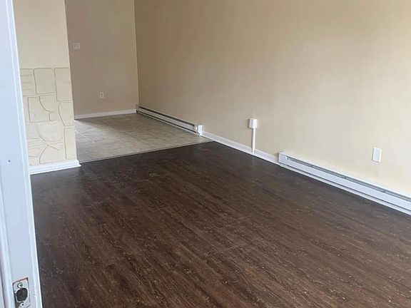 5th image of 6367 Edmund St Floor 2