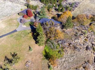 1876 N Valley View Rd, Ashland, OR 97520